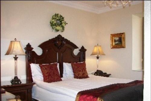 Hotel Phoenix