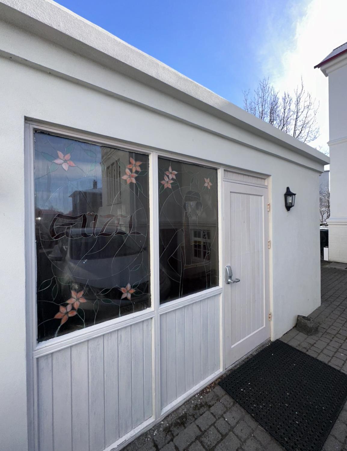 Apartment Downtown Sanctuary With Private Entrance Reykjavik