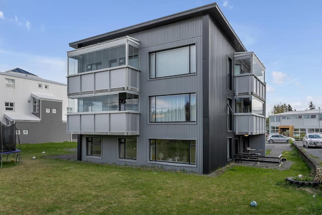 Good Location And Lovely In * Reykjavik