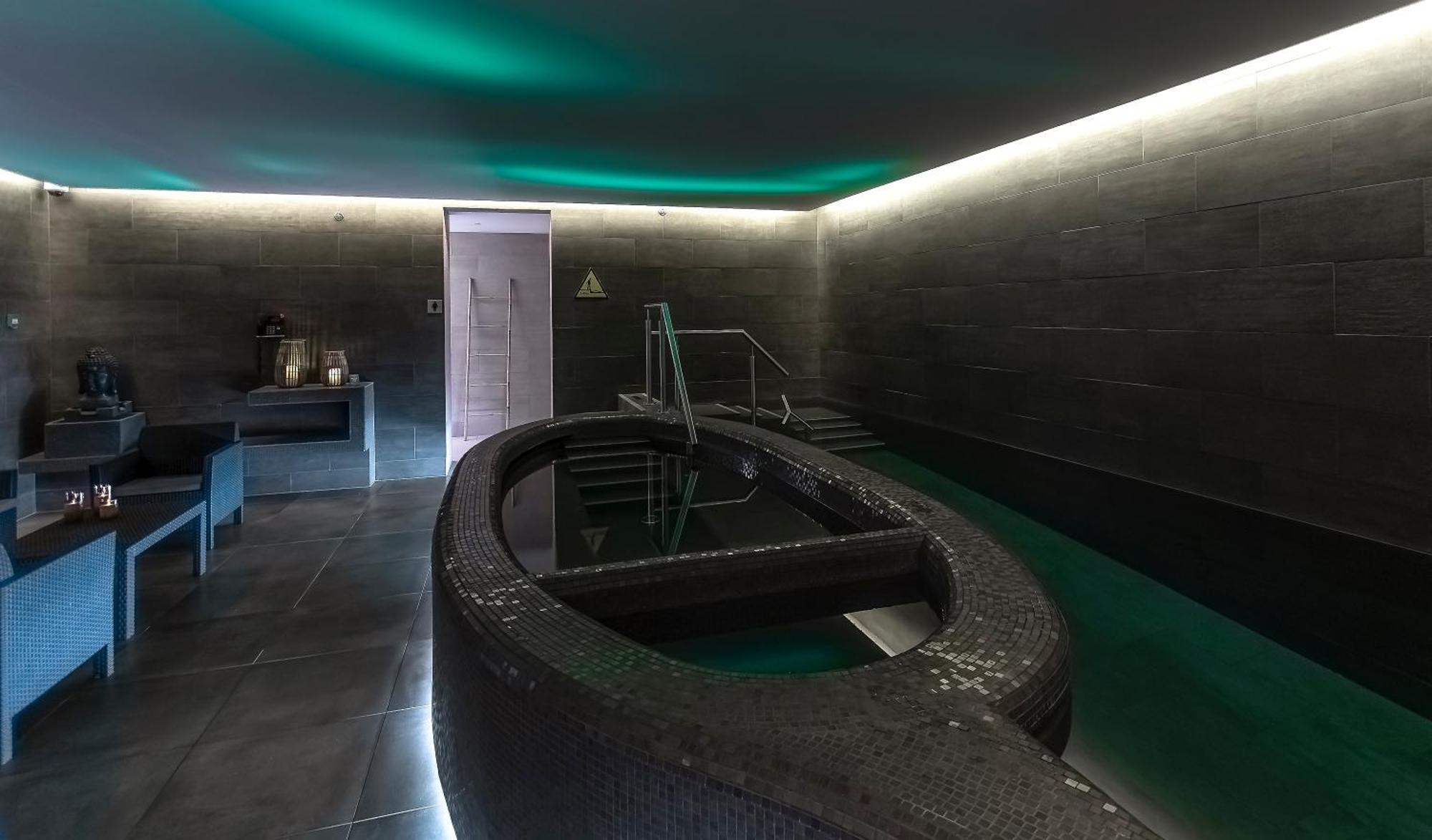 ísland – Spa&wellness Hotel 4*