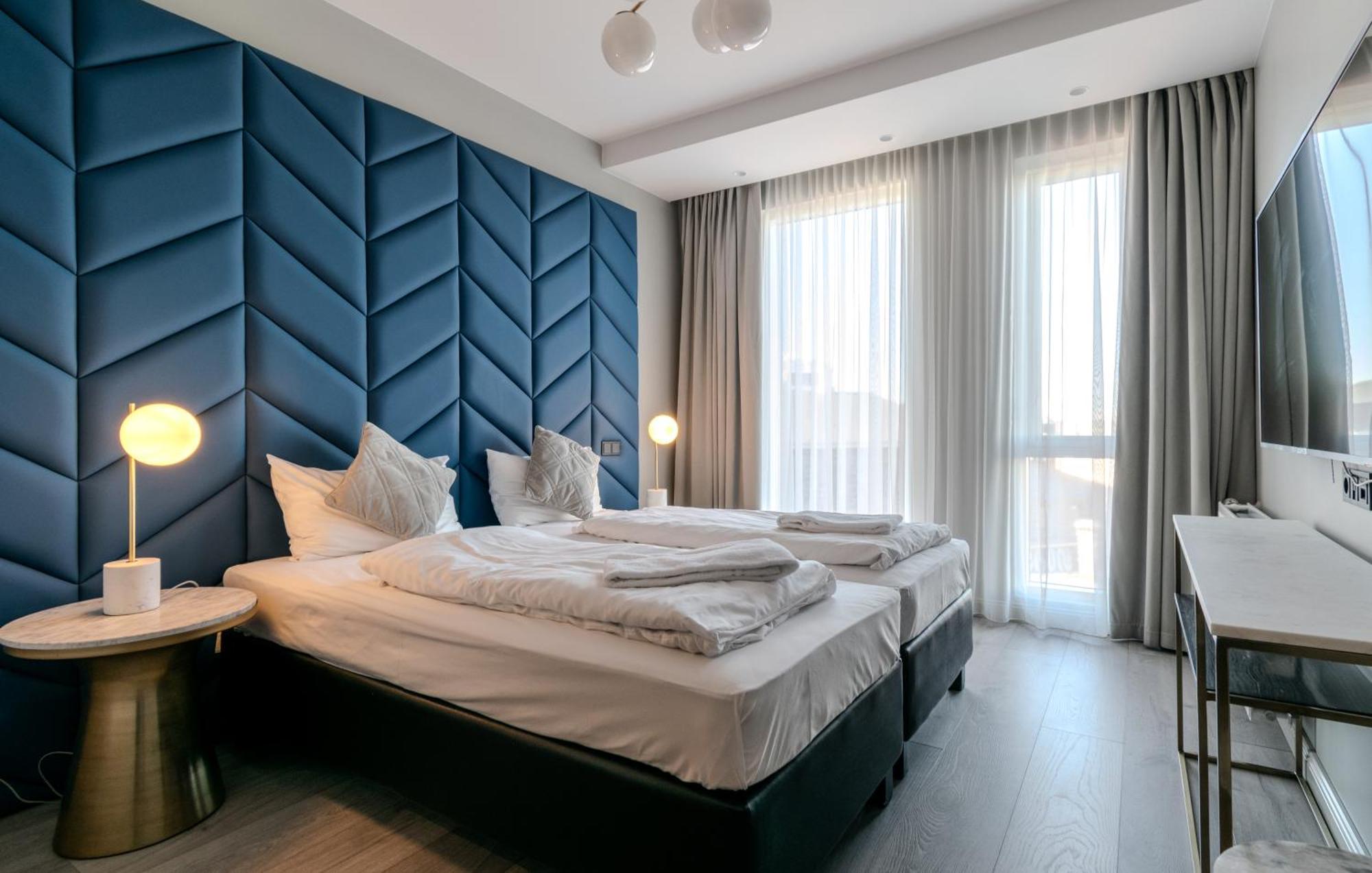 Hotel Midtown 3*