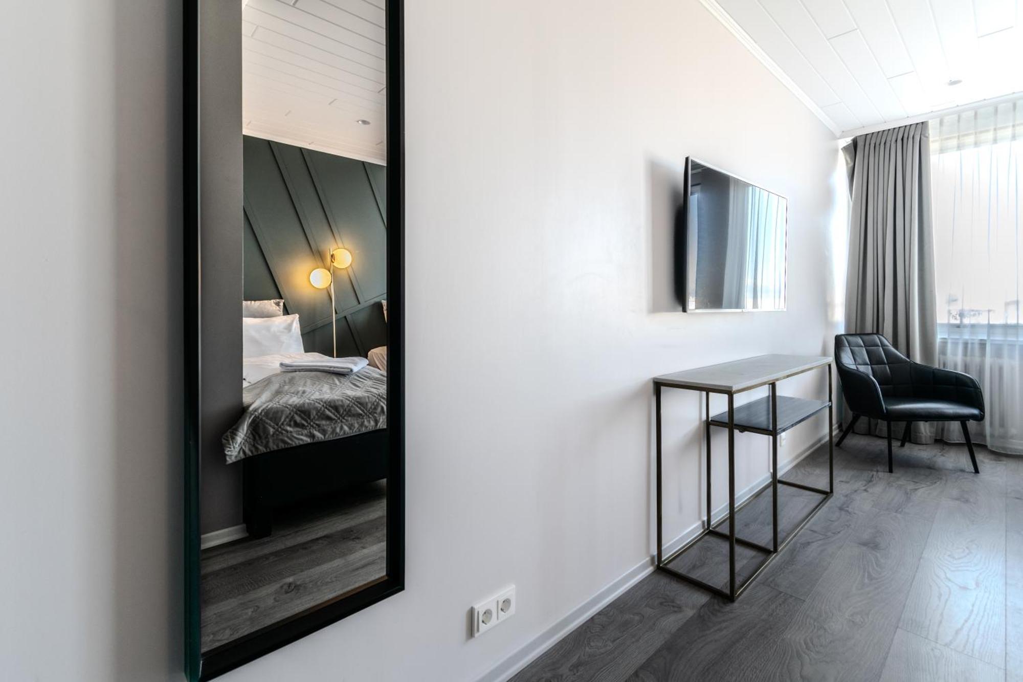 Hotel Midtown 3*