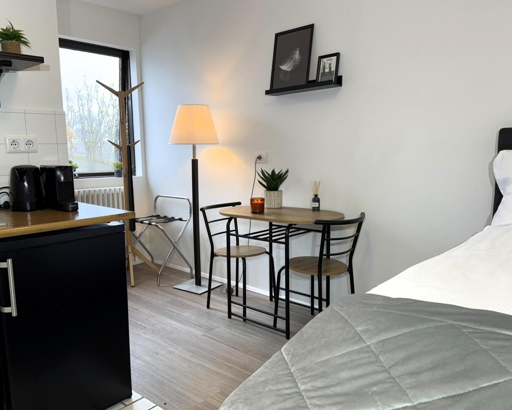Apartment Day Dream L23