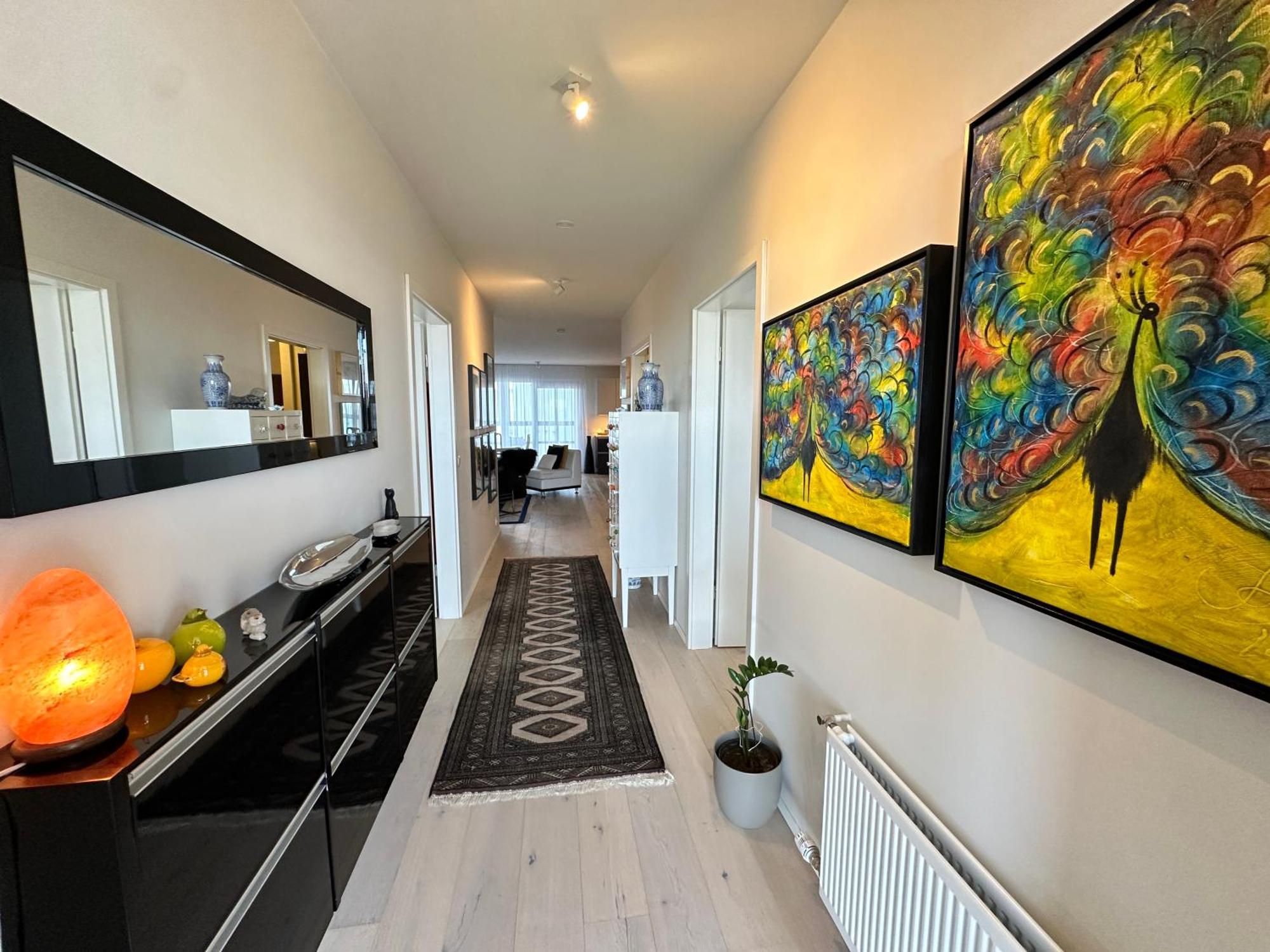 Luxary Aparmtent In Grandavegur Downtown - Birta Reykjavík