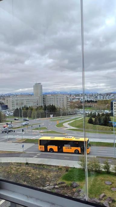 J8 Rvk * Reykjavík