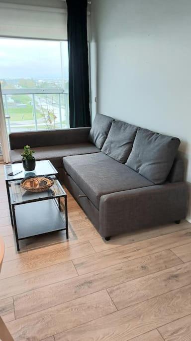 J8 Rvk Reykjavík