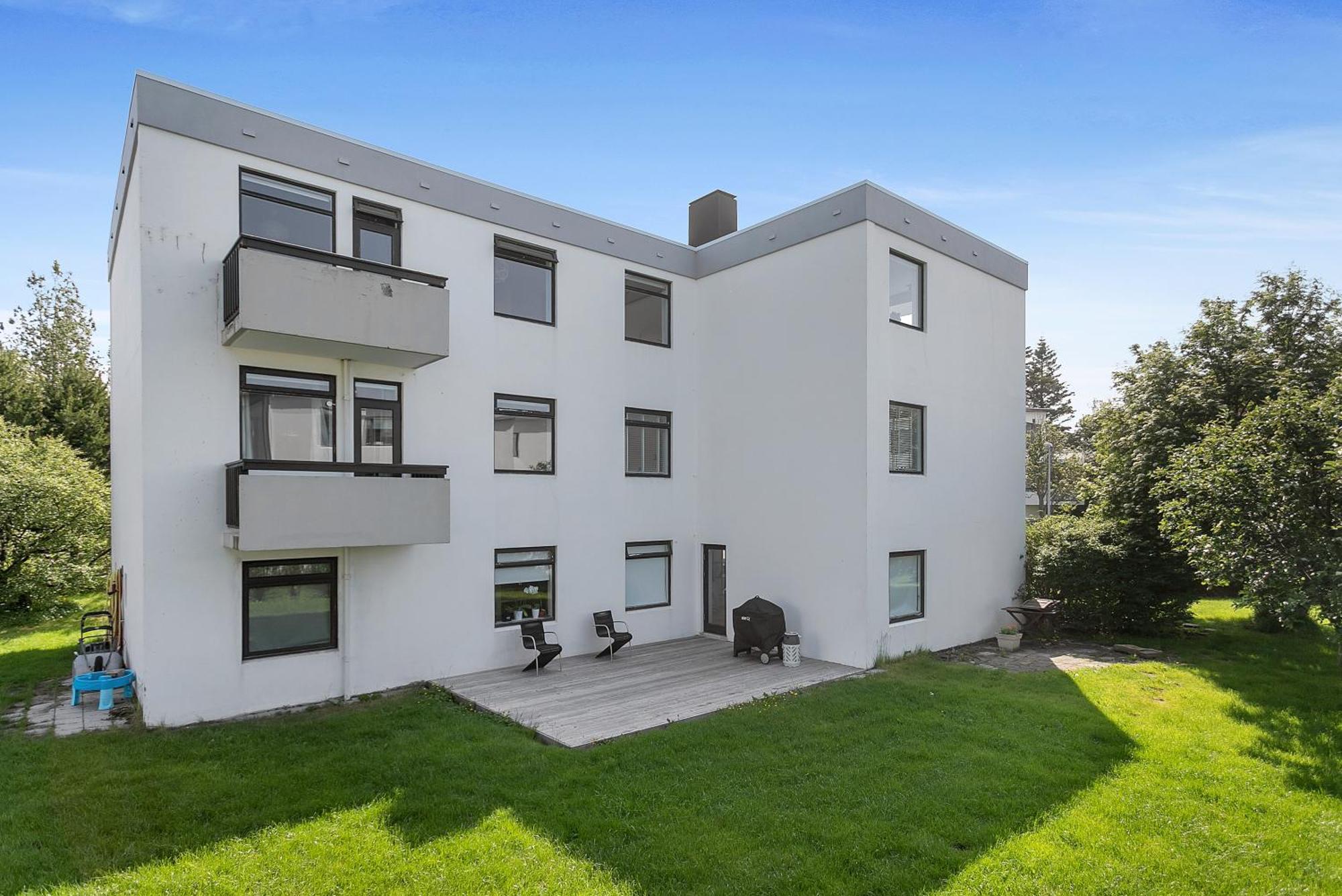 Modern In Safamyri In - Birta Reykjavík