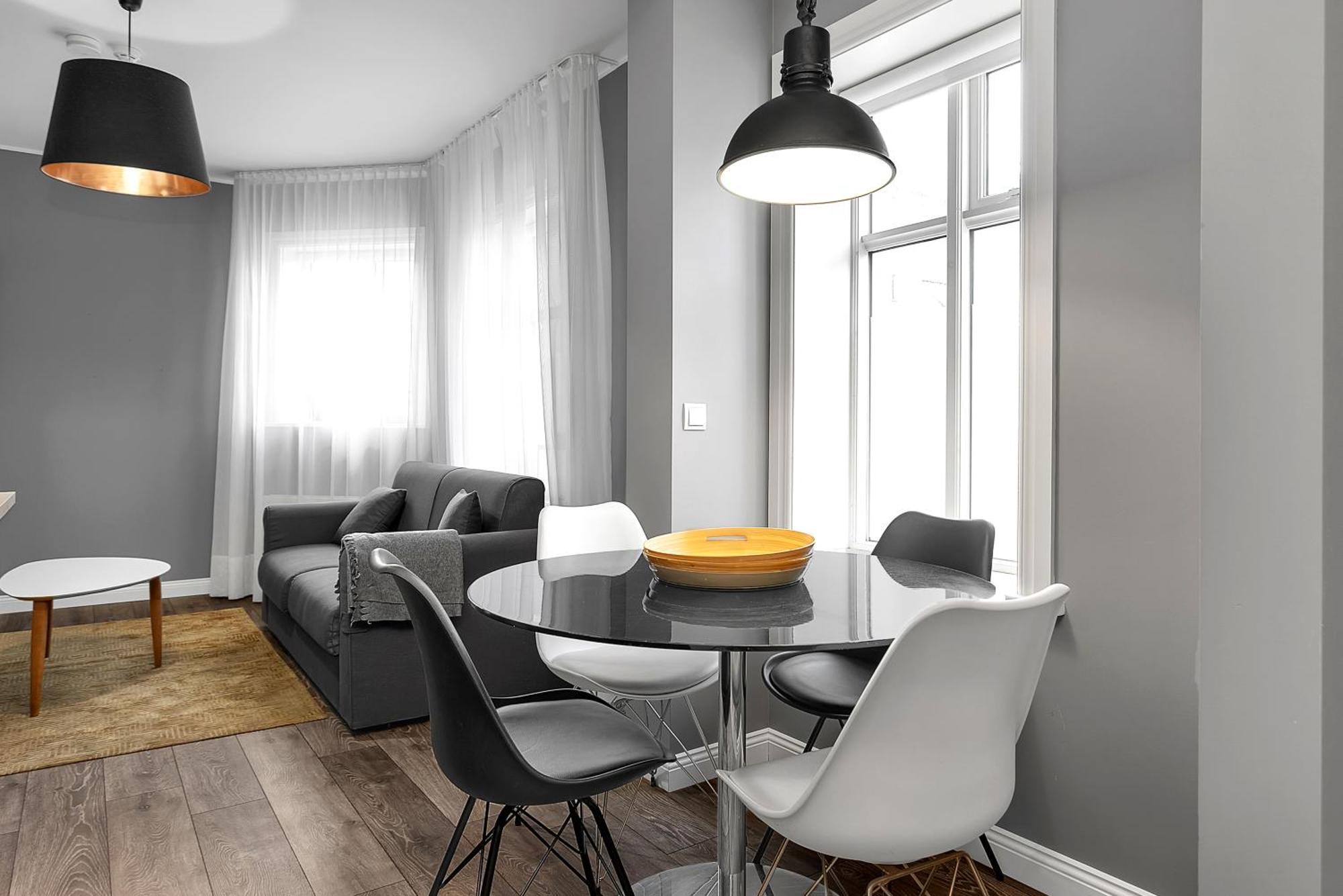 Baldur Apartment *