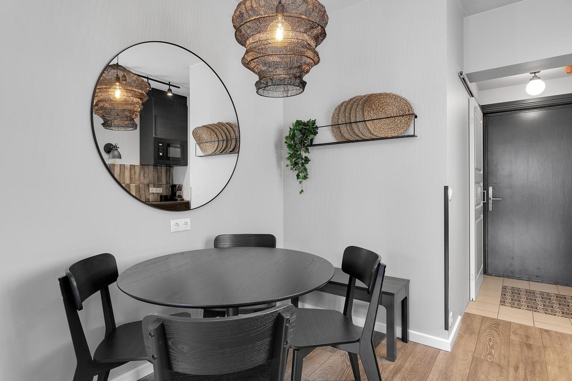 Baldur Apartment *