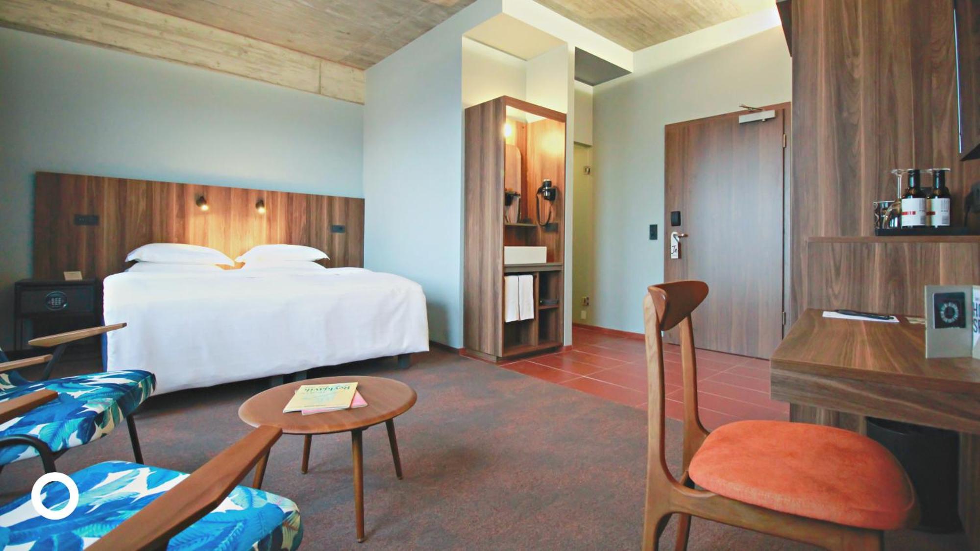 Grandi By Center Hotel