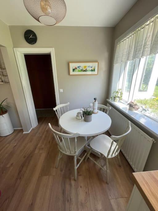 Cozy Family Near Downtown Appartement Reykjavík