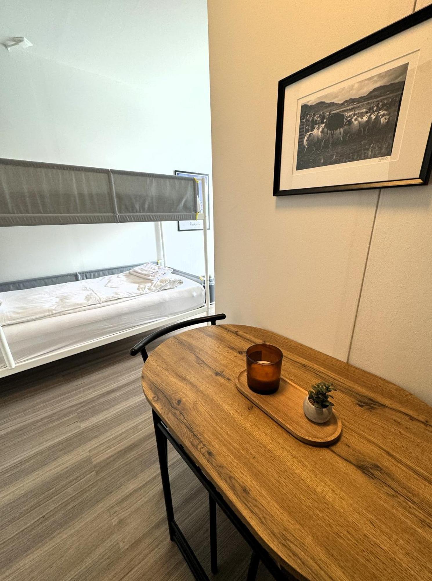 Apartment Day Dream L23