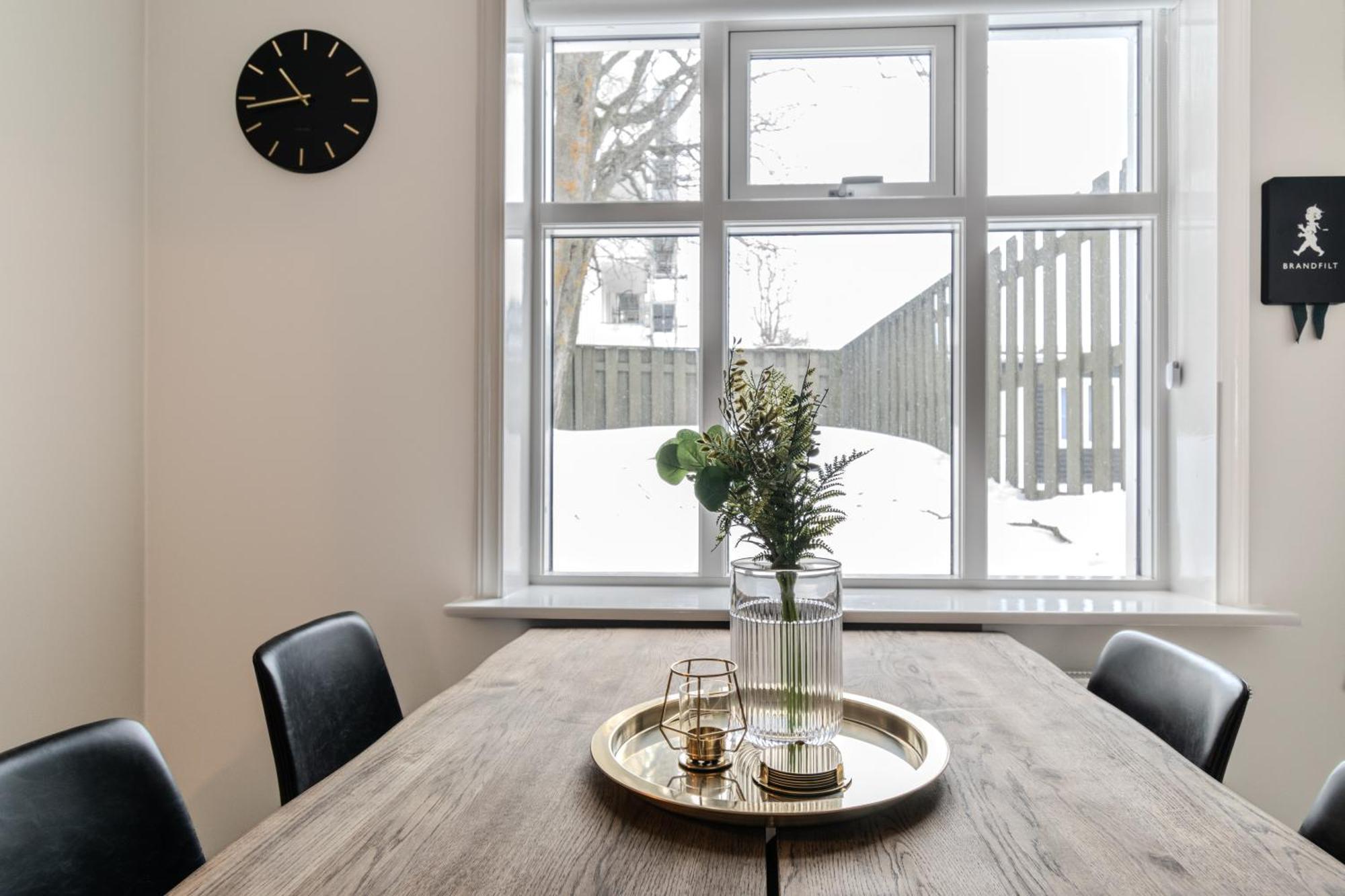 Framnesvegur - Two Bedroom * Reykjavík