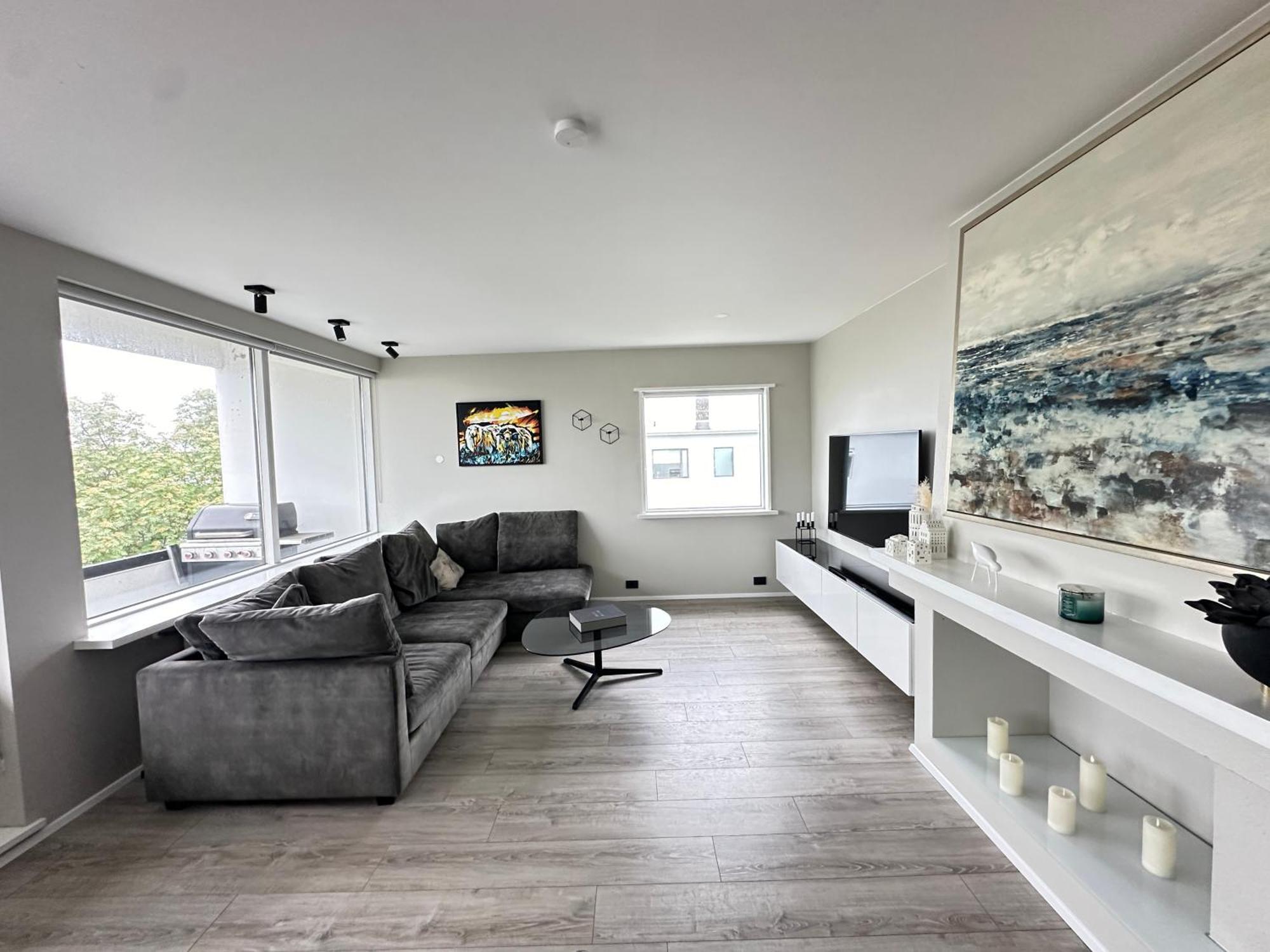 Modern In Safamyri In - Birta Appartement