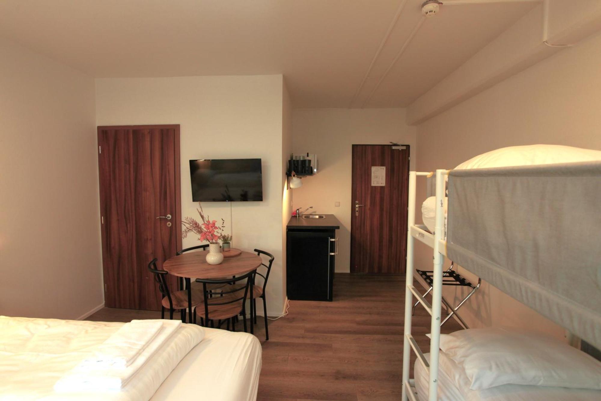 Apartment Day Dream L23