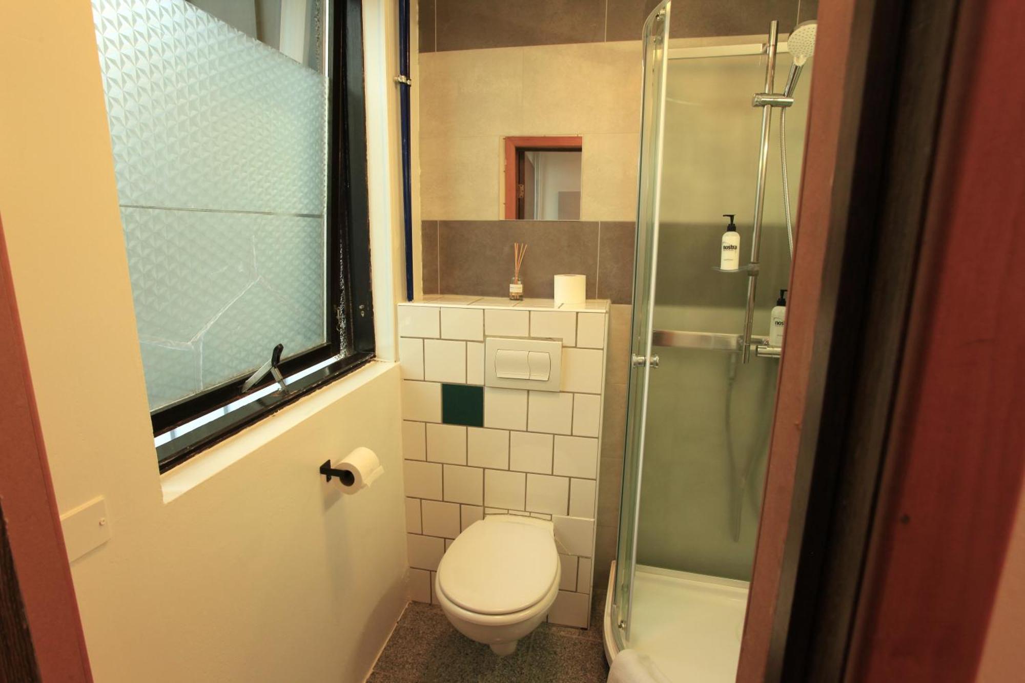 Apartment Day Dream L23