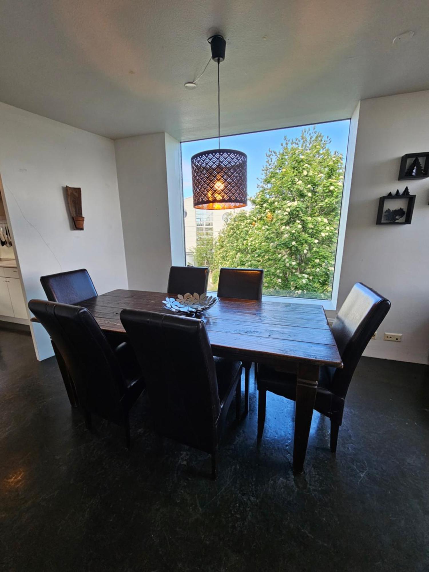 Loft - Center *