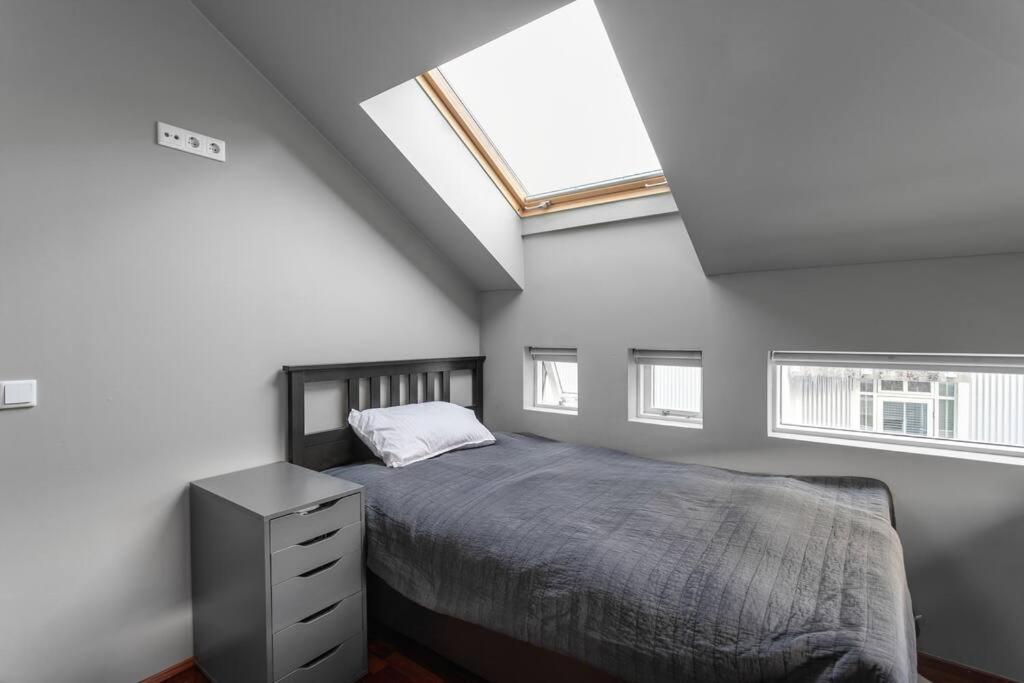 Luxury House With Ocean View Reykjavik
