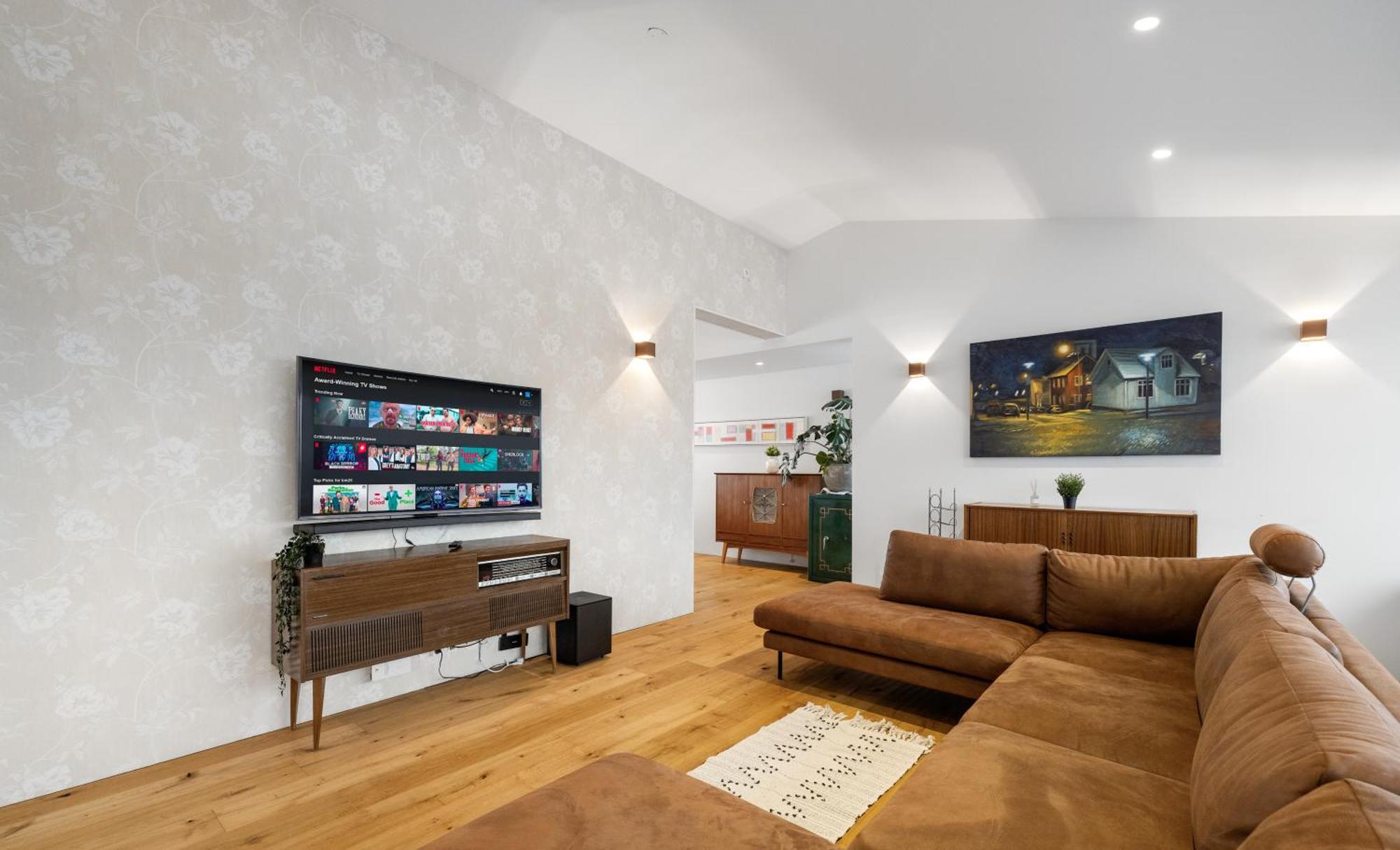 Dead Centre Penthouse Apartment