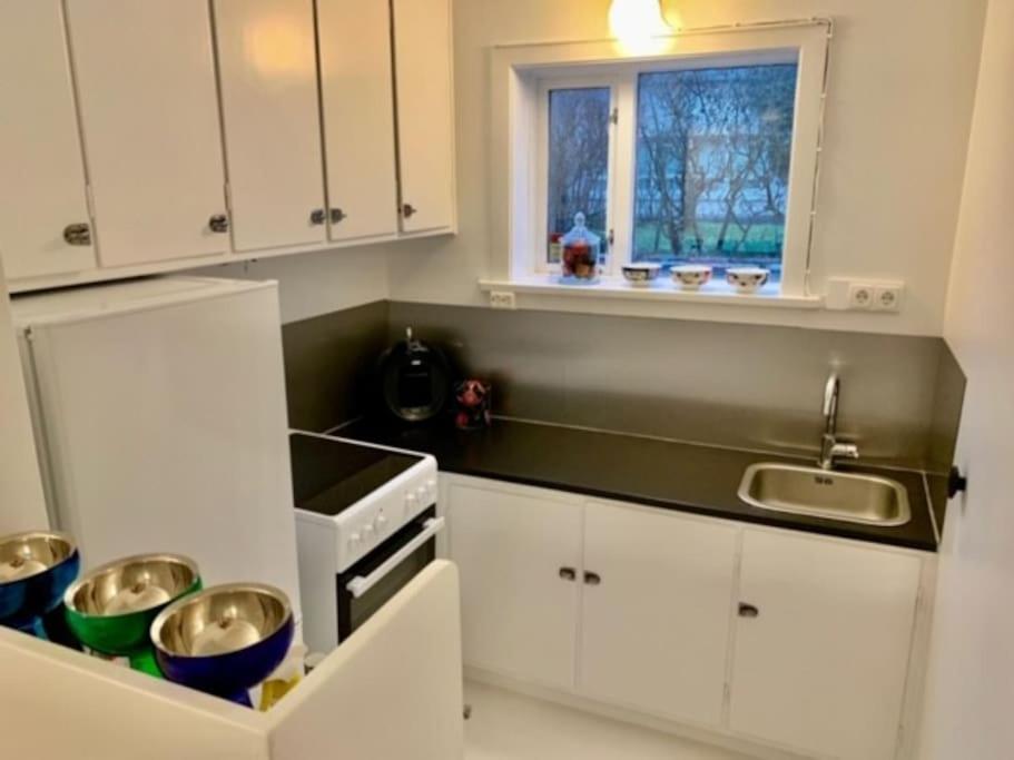 Apartment Sea Side 3br In Central With Free Parking *