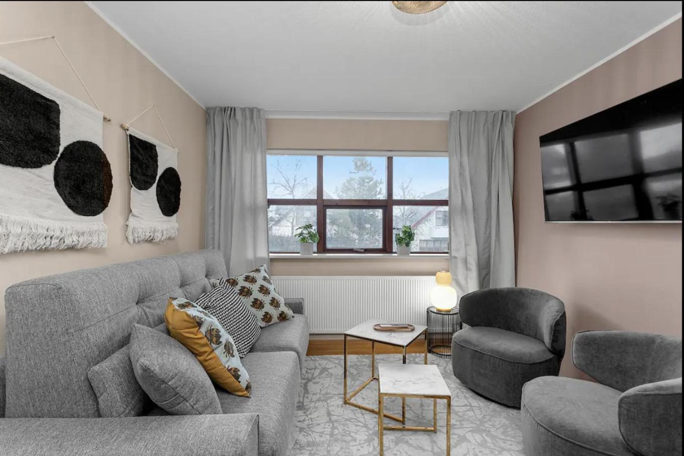 Apartment Inviting 2br Haven In The Heart Of The Suburbs Reykjavík