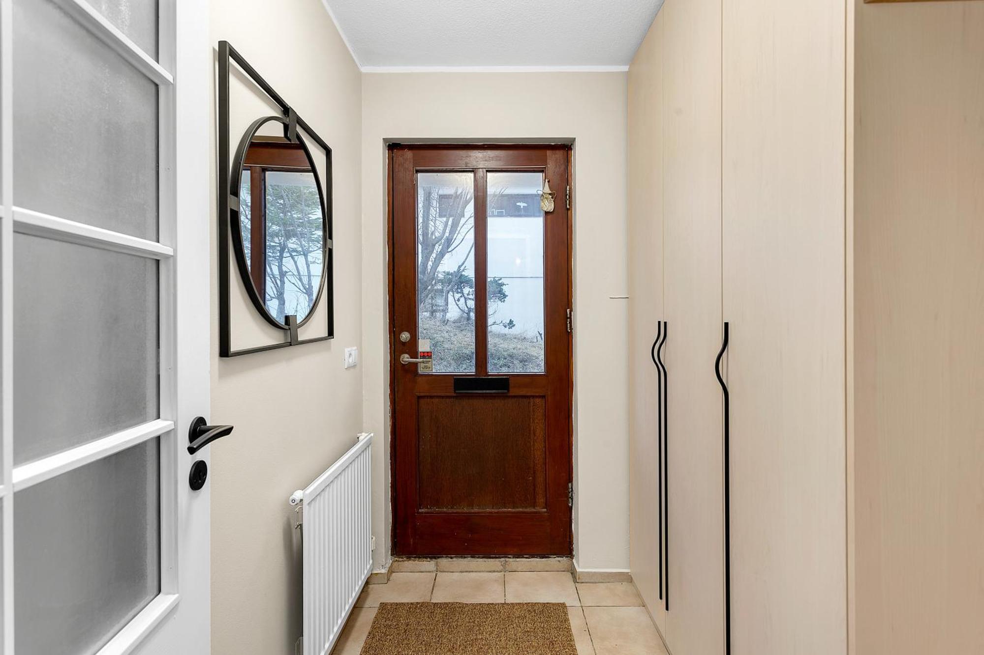 Inviting 2br Haven In The Heart Of The Suburbs * Reykjavík