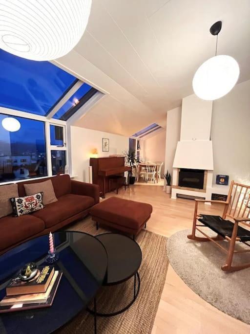 Penthouse In Rvk With Unique View Apartment Reykjavík