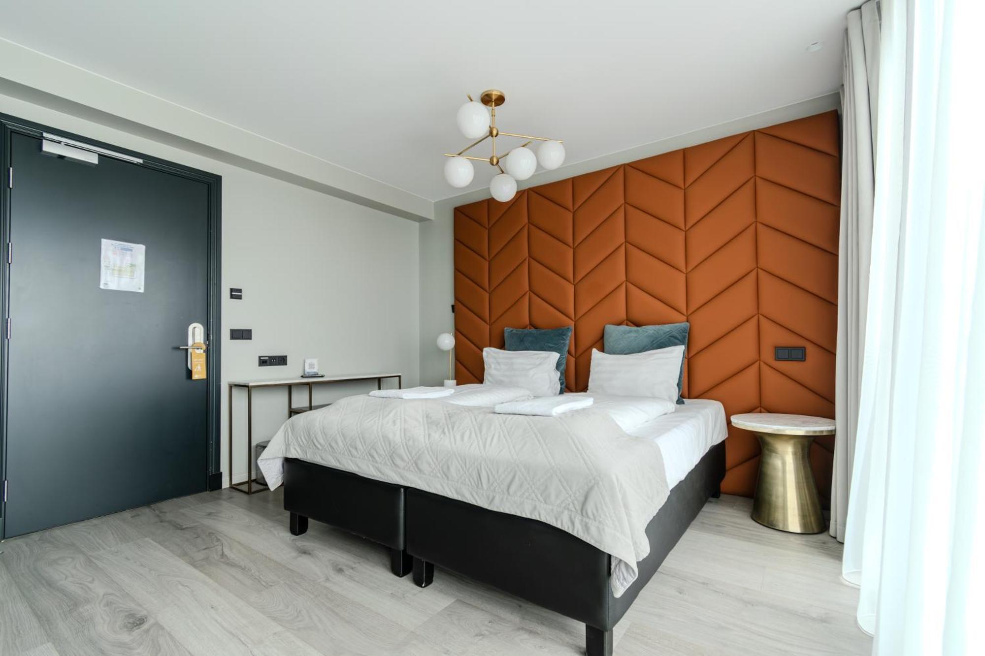 Midtown 3*