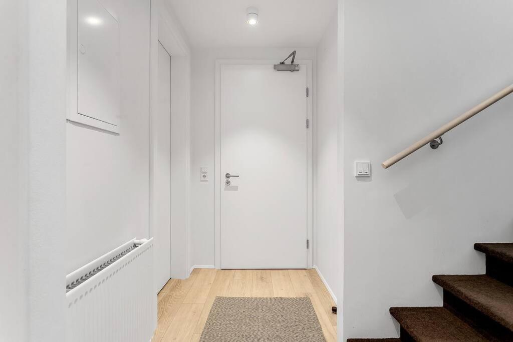 Luxury Penthous - 3 Bedroom - 2 Bath - Freeparking - Downtown Apartment Reykjavik
