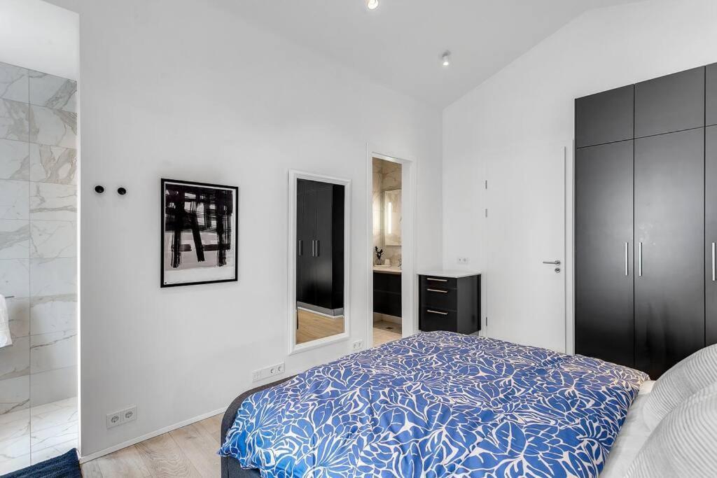 Apartment Luxury Penthous - 3 Bedroom - 2 Bath - Freeparking - Downtown Reykjavik