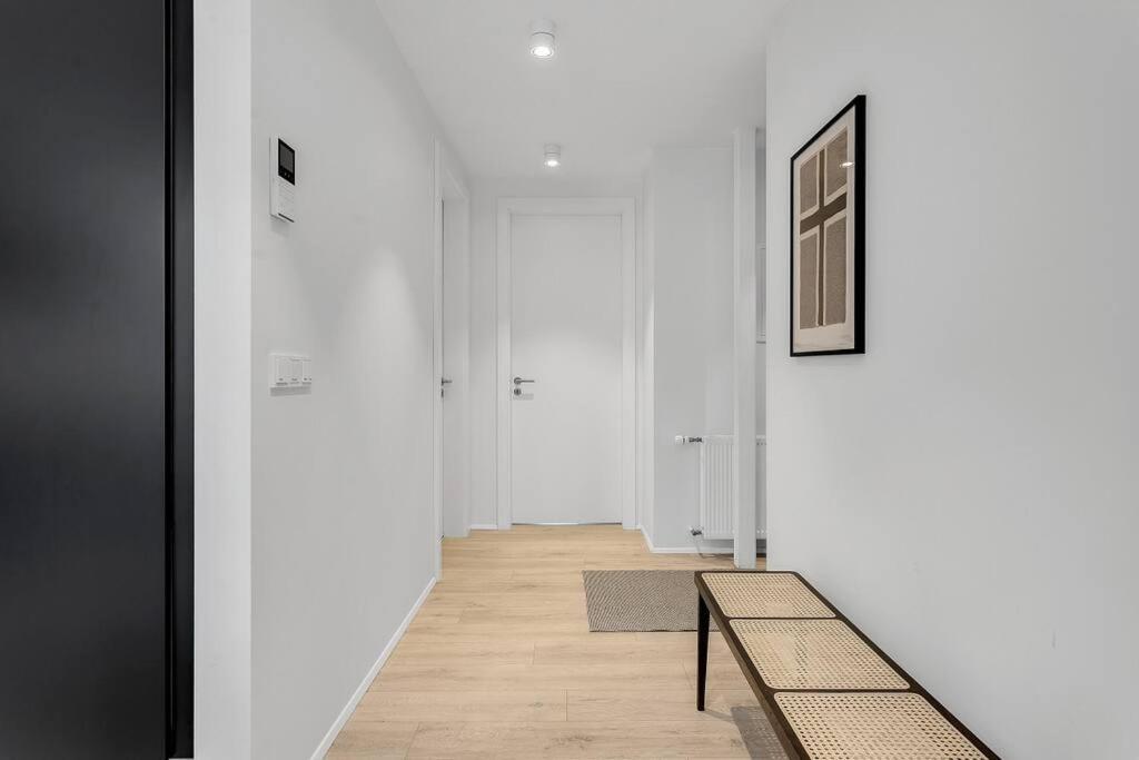 Apartment Luxury Penthous - 3 Bedroom - 2 Bath - Freeparking - Downtown *