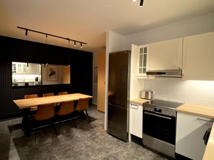 4-room Spacious W Patio * Reykjavik