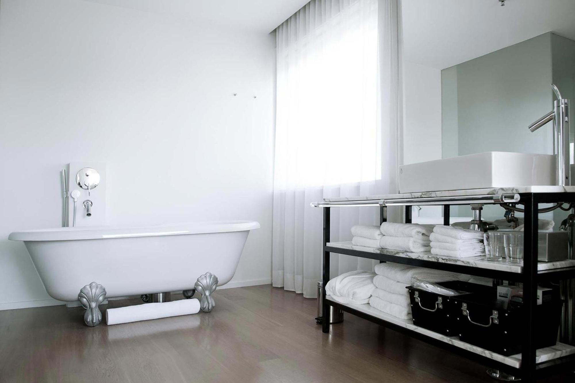 Hotel 101 Hotel, A Member Of Design 4*