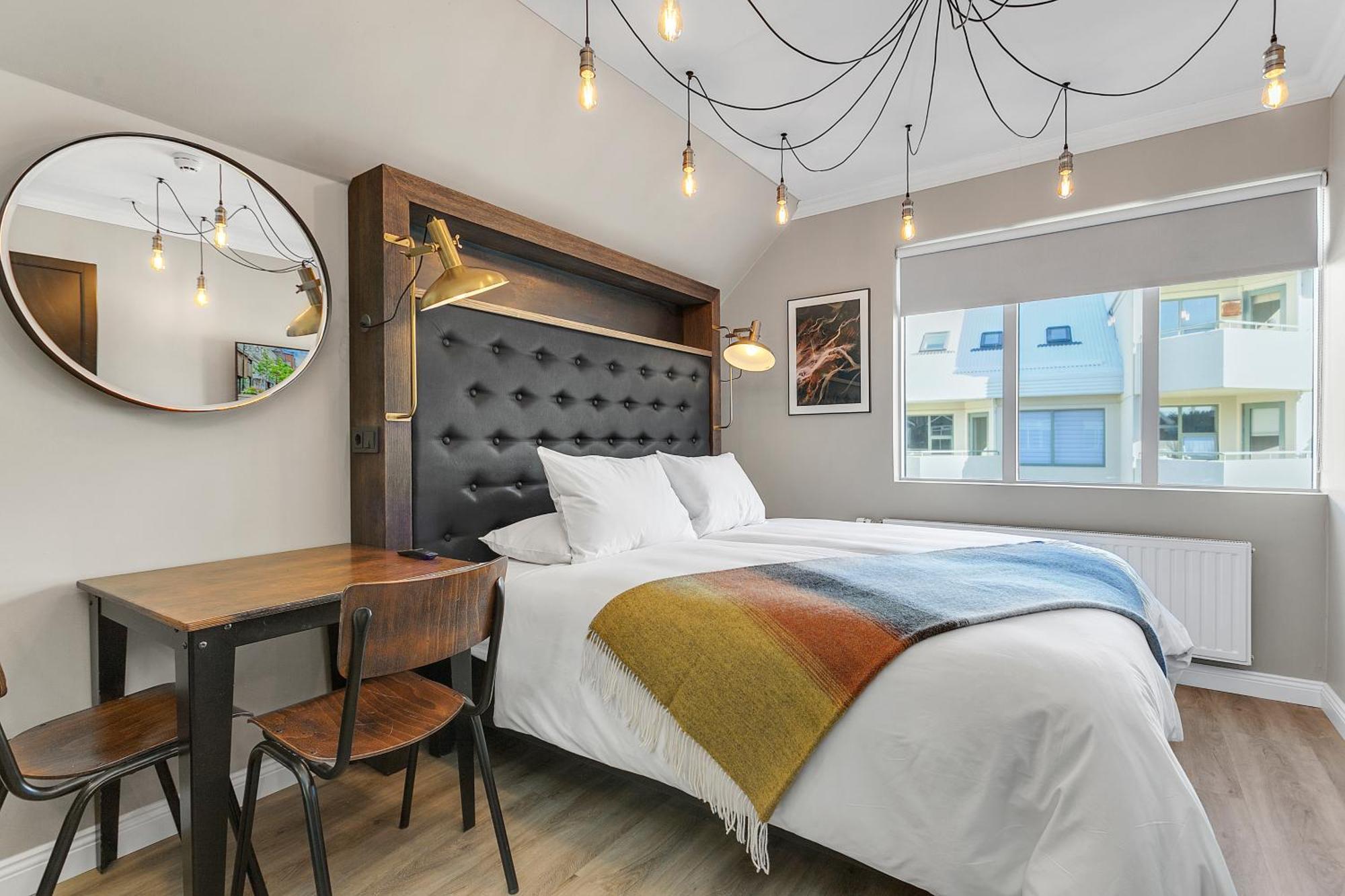Oddsson Downtown Aparthotel