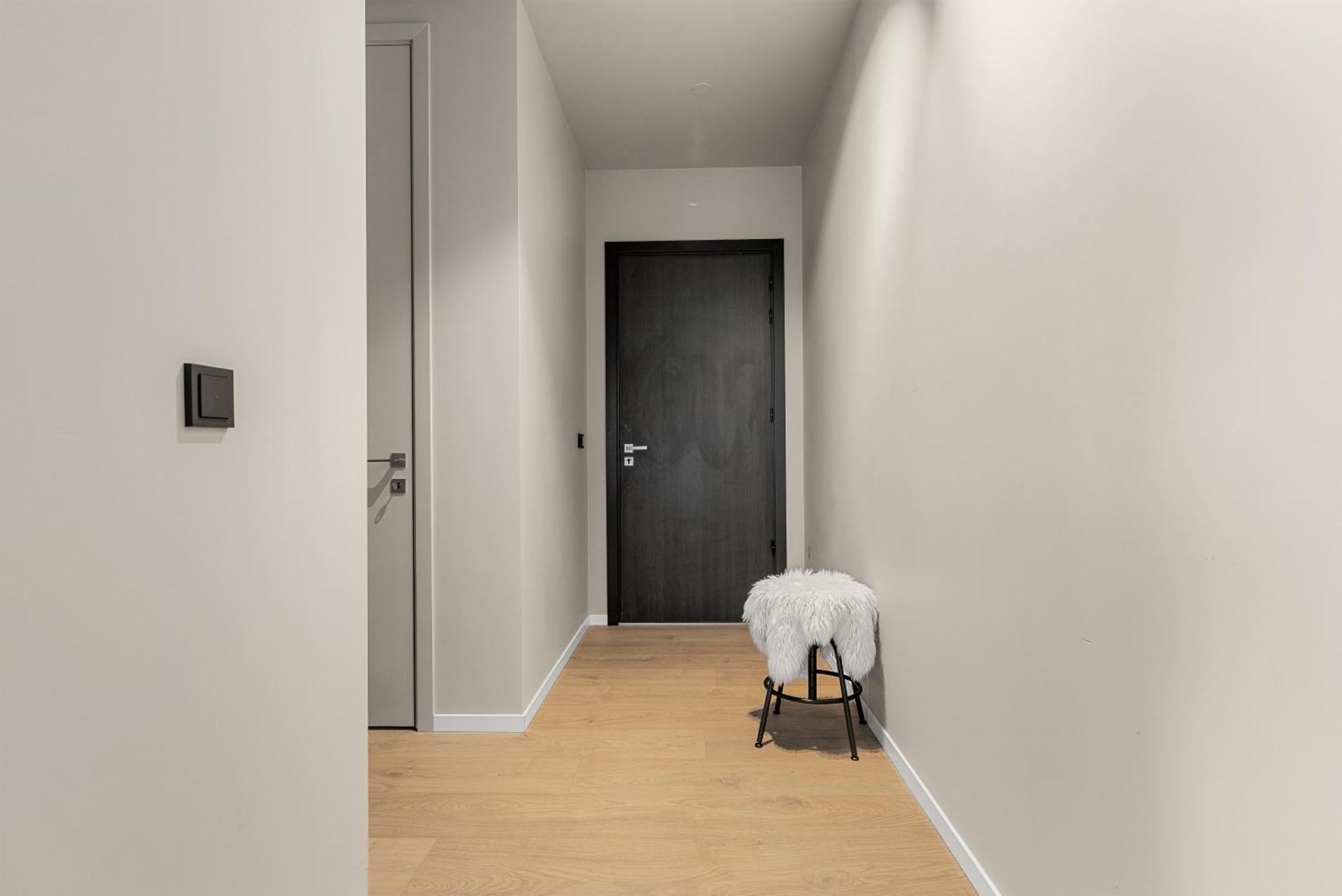 Apartment Lux 2br & 2ba With Free Parking Center Reykjavik