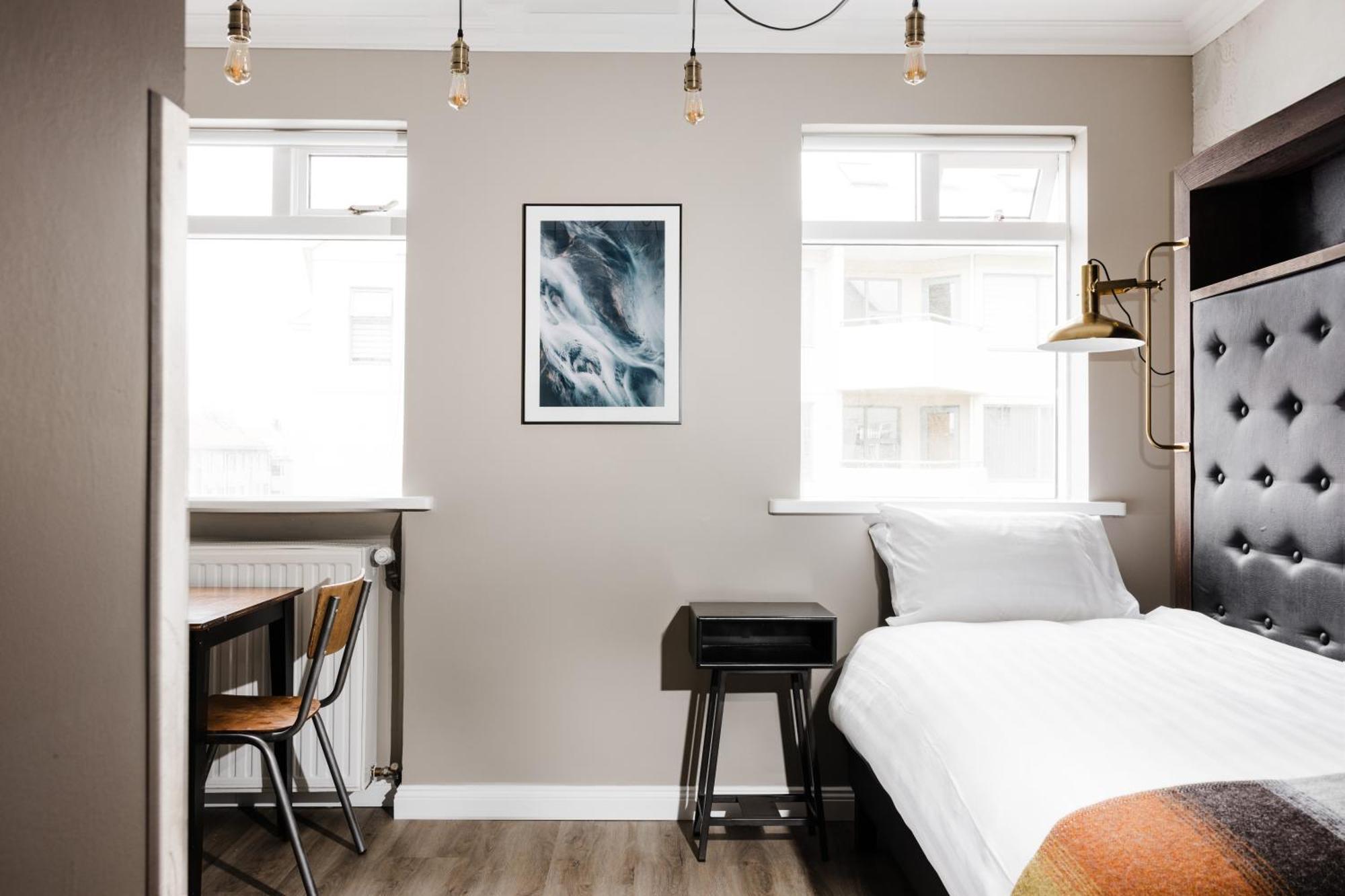 Oddsson Downtown Reykjavik