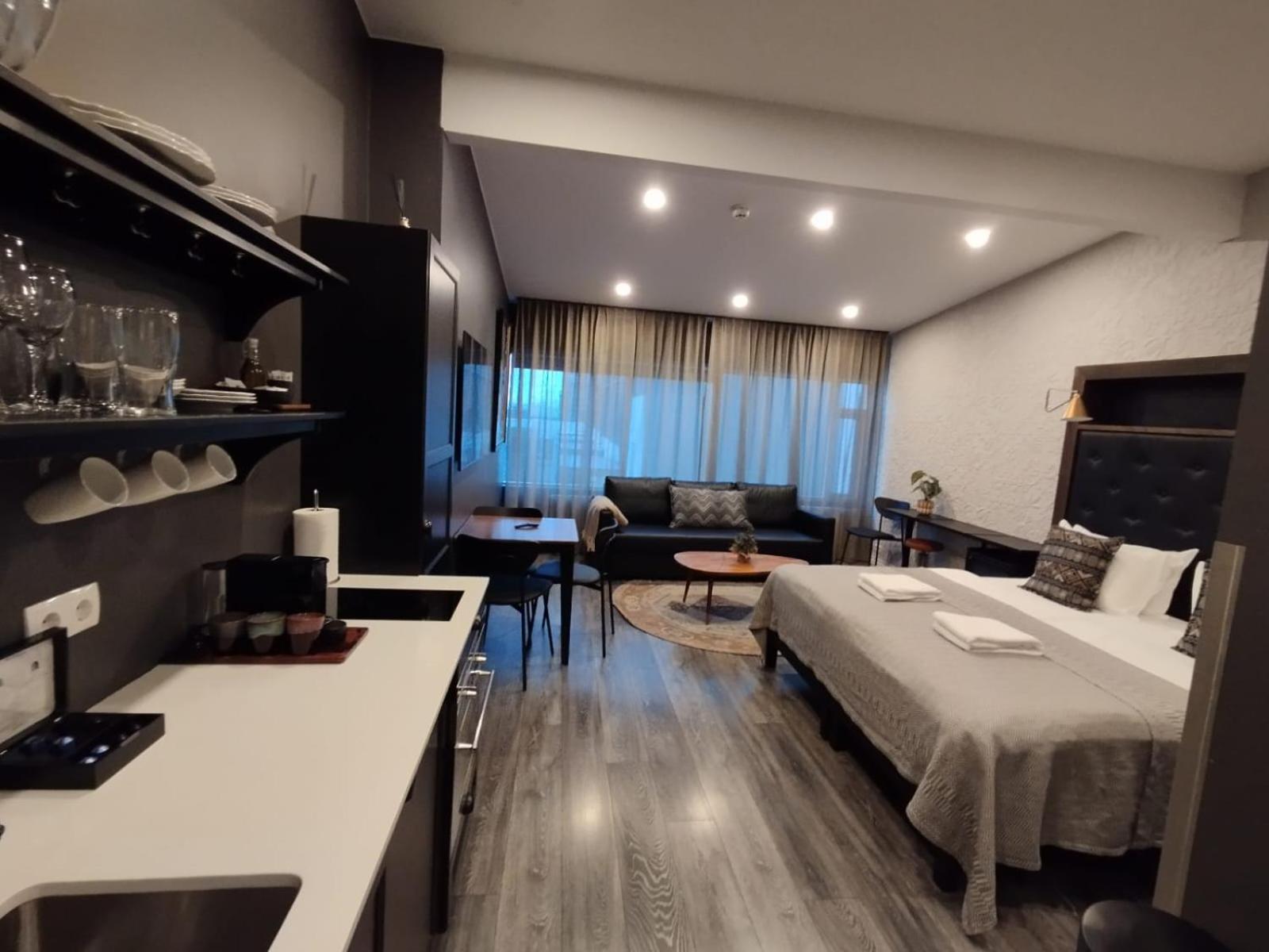 Aparthotel Vintage 4*