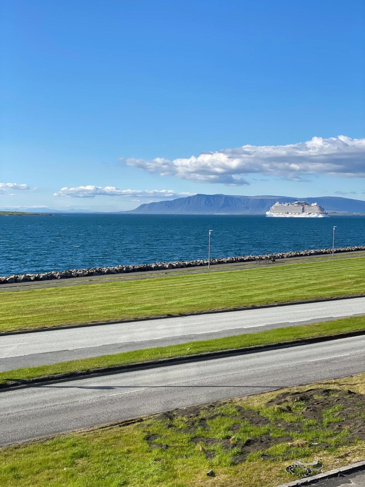 Luxurious Oceanfront - New Listing! *
