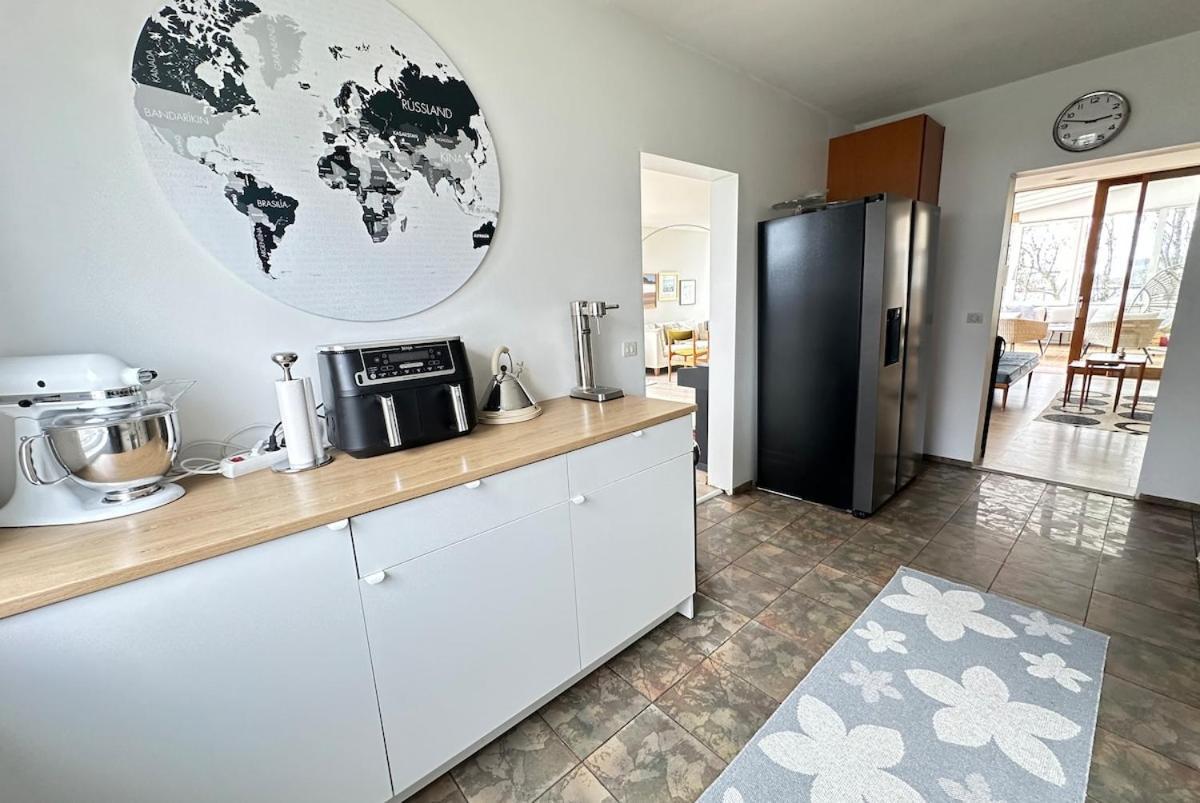 Modern Family Friendly House In Seltjarnarnes - Birta *