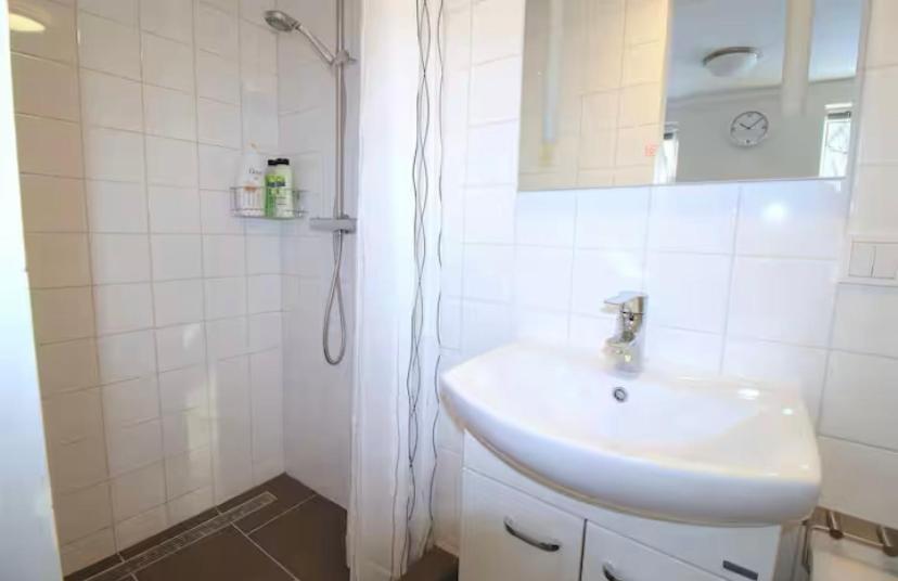 Beautiful And Quiet In Center - Perfect Location Reykjavik