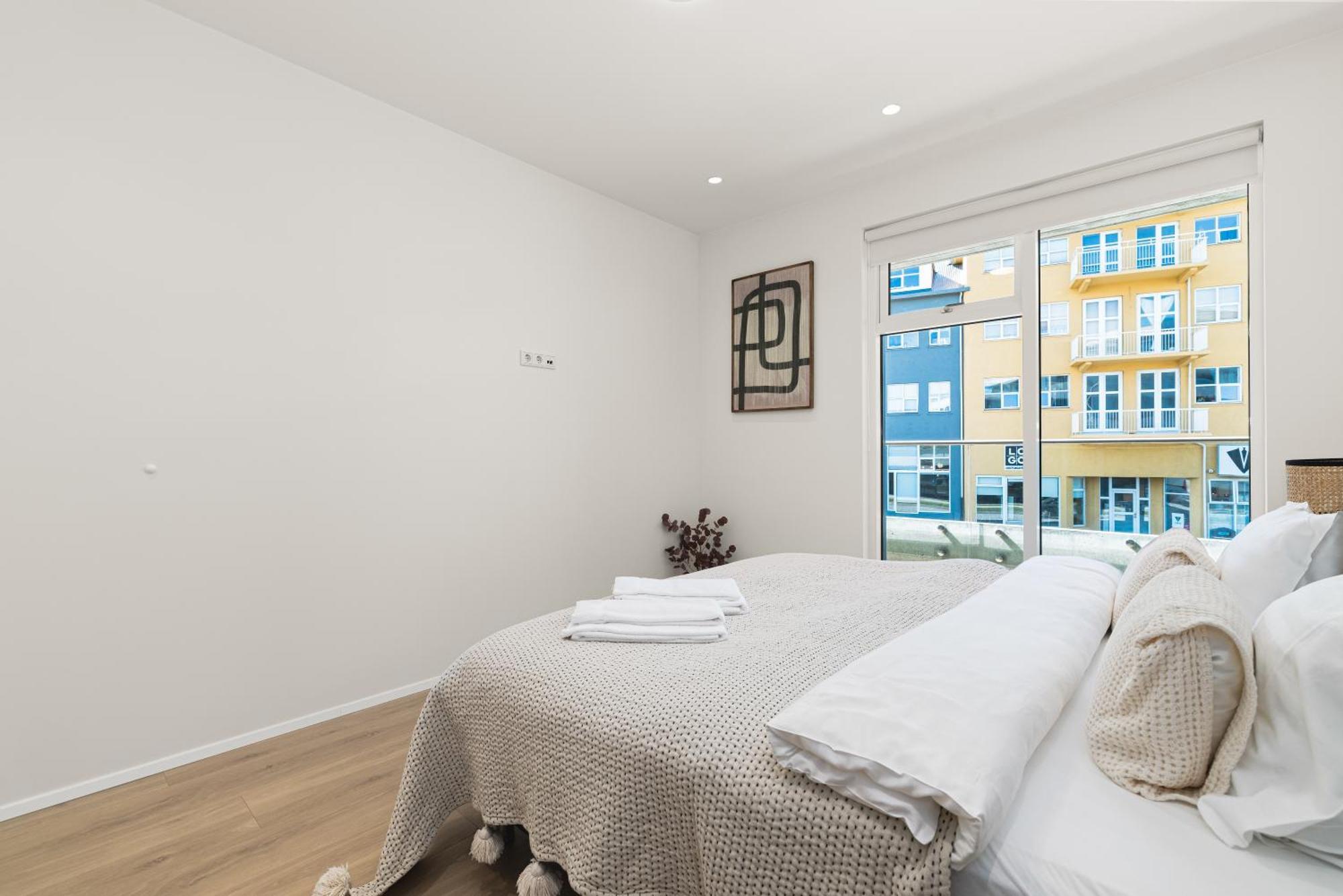 Your Perfect Oasis With Large Porch & Scenic Views Apartment