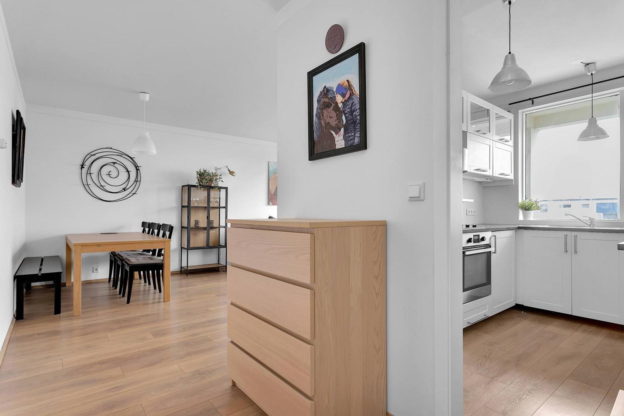 Bright 1br With A View Apartment *