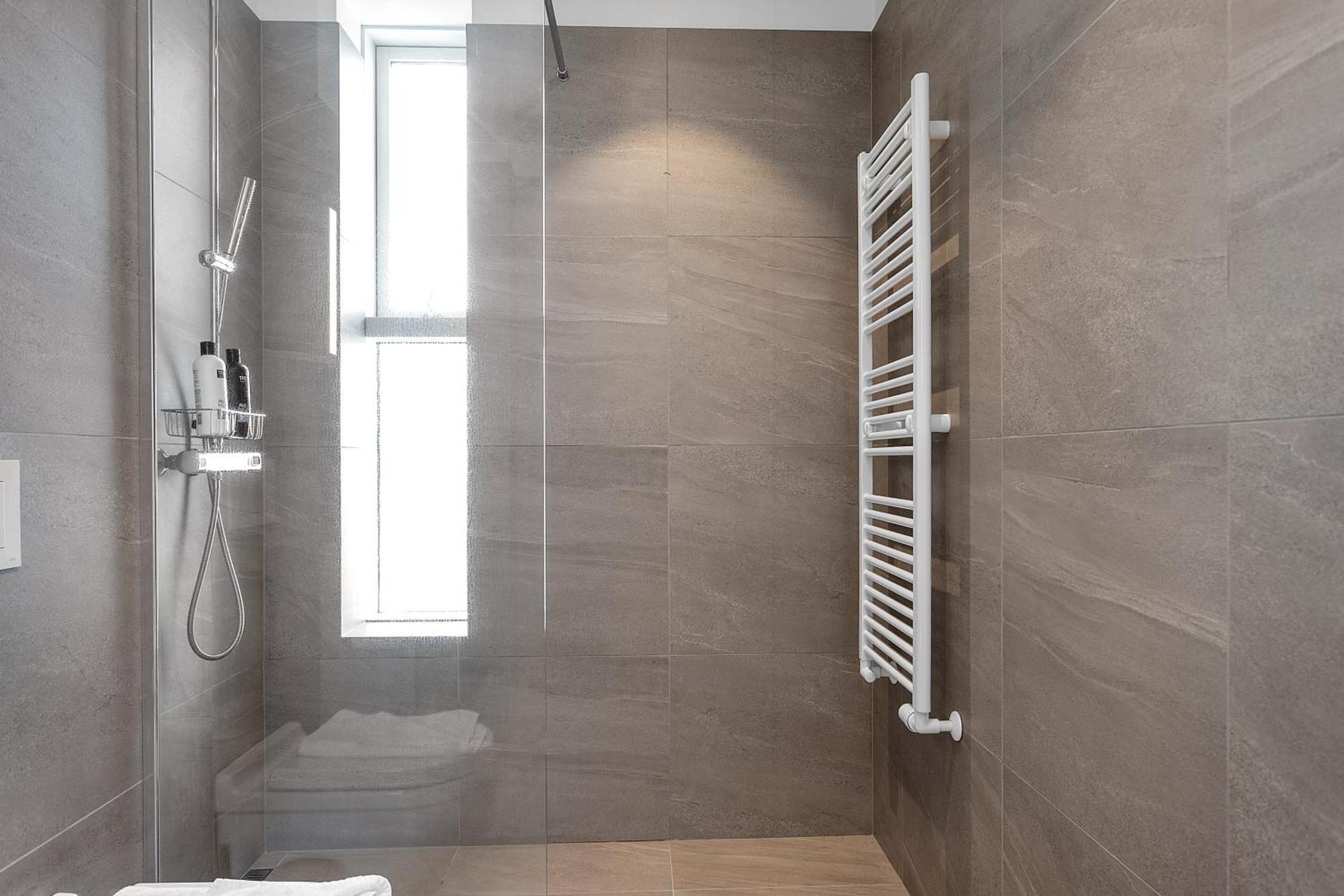 Spacious Luxury 3br With 2 Bathrooms 1003 Apartment Reykjavik