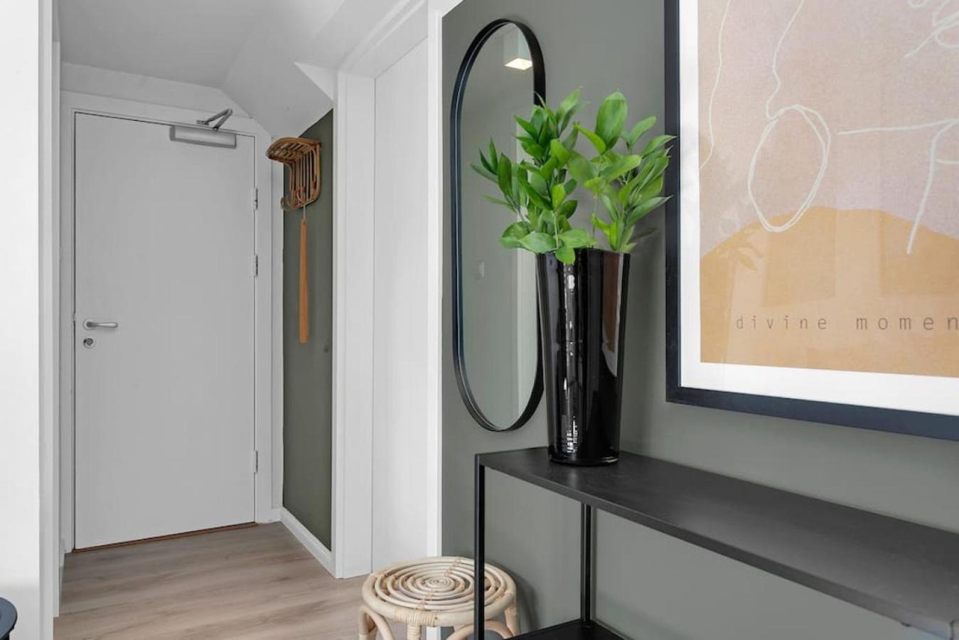 Apartment Lokastigur Charming And Inviting Apartment
