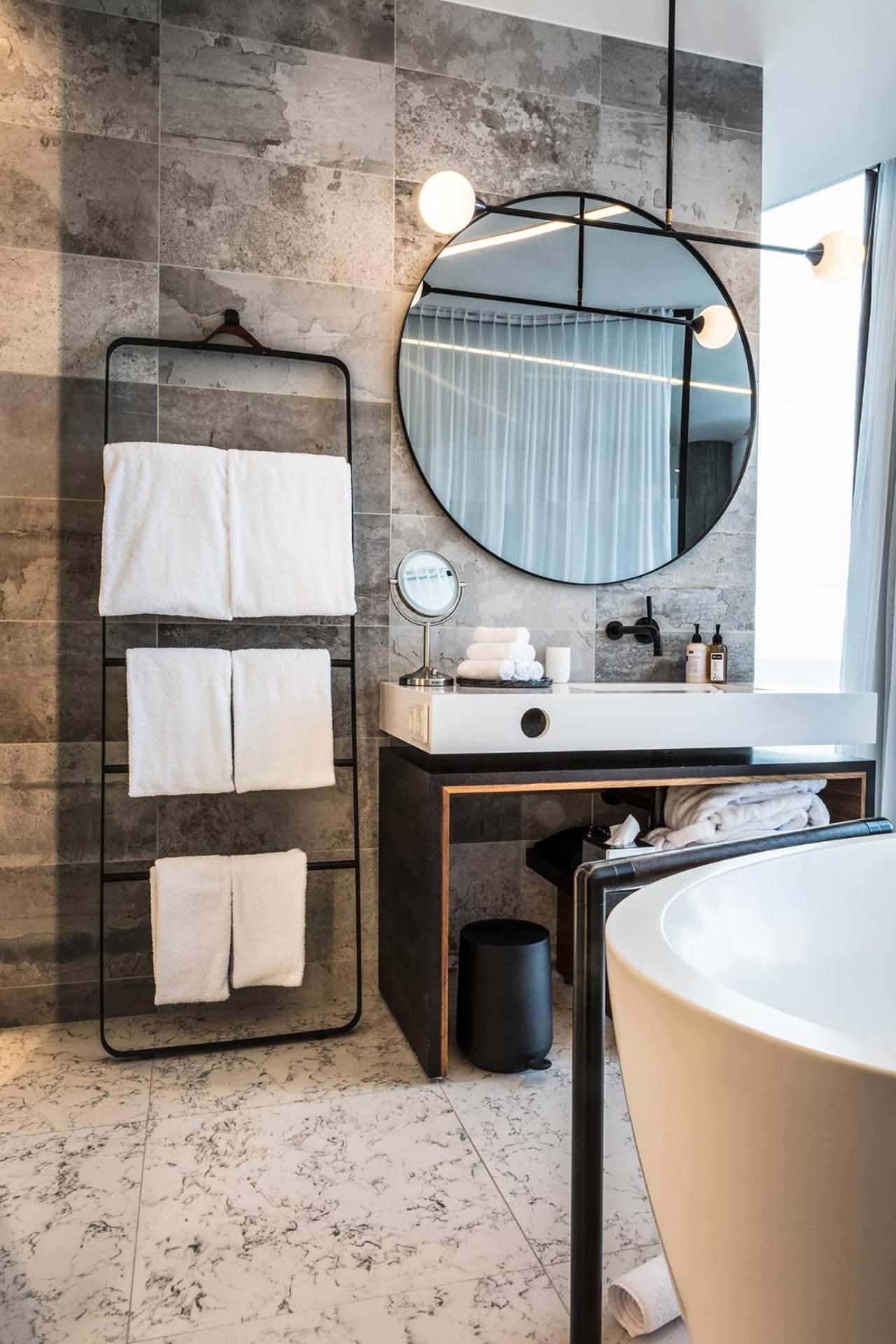 Tower Hotel 4*