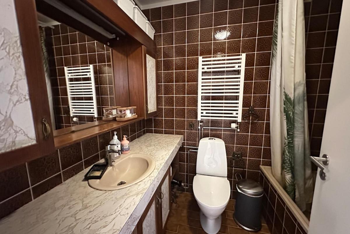 Family Friendly House In Fifusel In Reykjavik - Birta Rentals Holiday home Reykjavik