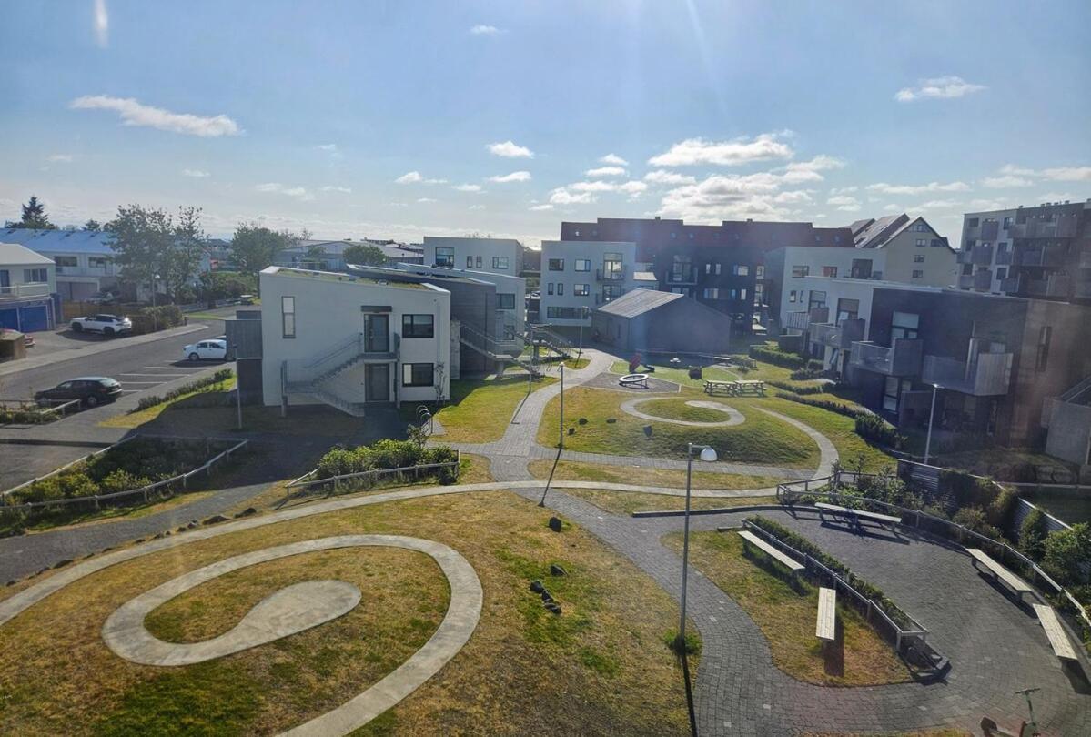 Spacious And Family Friendly In - Birta Reykjavik