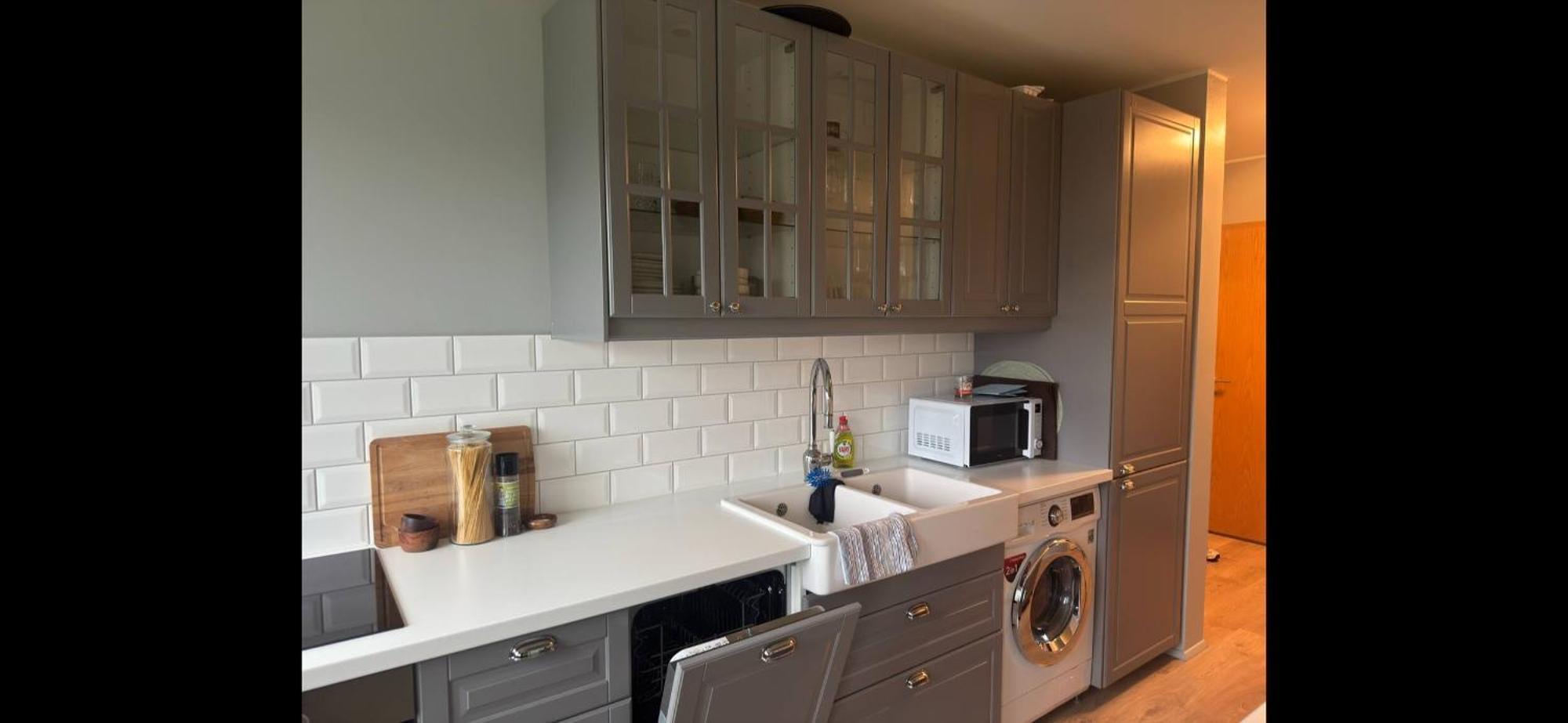 Apartment 1-bedroom Apt. Washer/dryer, Easy Access To Road 1