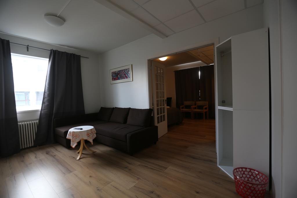 100 Iceland Hotel Reykjavík