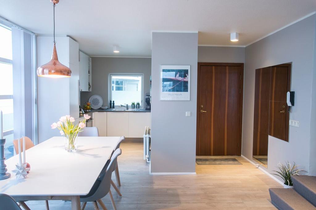 Penthouse Downtown With Free Parking Apartment *